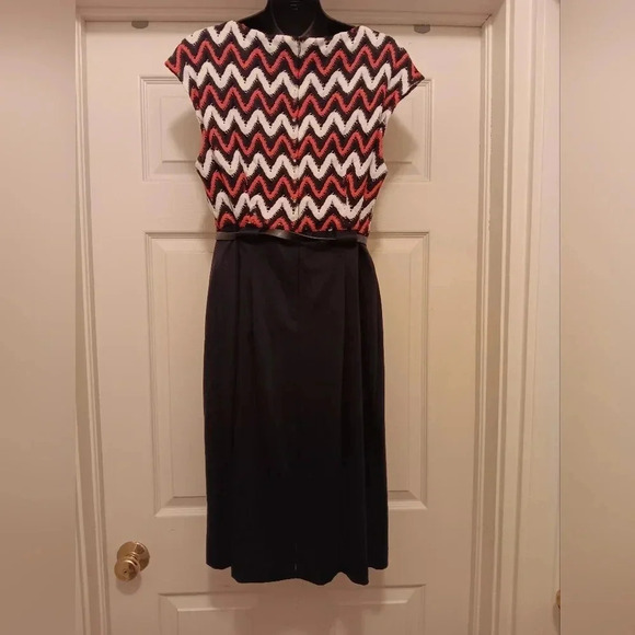 Dress Barn Belted Sleeveless Dress Size 14 - Picture 3 of 5